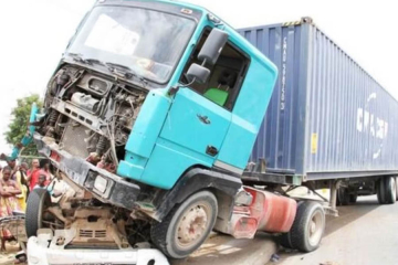 Punições mais duras para se reduzir acidentes de viação em Angola, advogam peritos